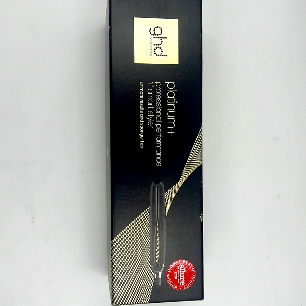 ghd Platinum+ Professional Performance 1" Styler Open.Box,  Gently used look new